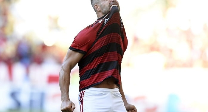 Na montanha-russa do Flamengo, Diego curte alta após ano turbulento e tem testes de fogo