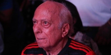 Ex-presidente do Fla, Helal diz que ainda não teve coragem de voltar ao CT após tragédia
