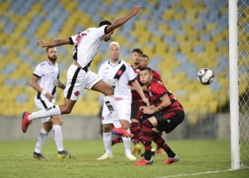 Análise: Arrascaeta e Éverton Ribeiro "dão liga" e dor de cabeça para Abel Braga no Flamengo