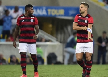 Rodinei admite momento ruim, tenta esquecer vaias e se orgulha da braçadeira de capitão