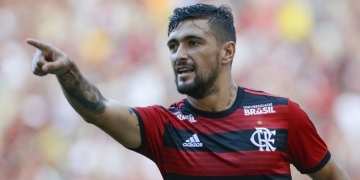Abel Braga poupa titulares e indica escalação com reservas. Veja o provável time