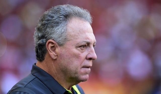 Abel cobra Flamengo por erros em clássico diante do Flu: ''Ganhamos, mas saímos chateados''