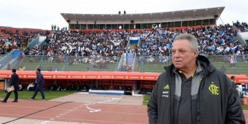 Abel elogia postura do Flamengo na altitude e celebra estreia com vitória: "Resultado justo"