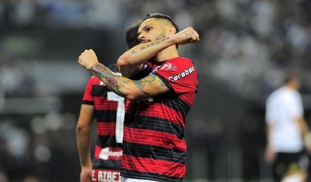 Campeão da Libertadores, Pará aponta caminhos na competição e minimiza altitude