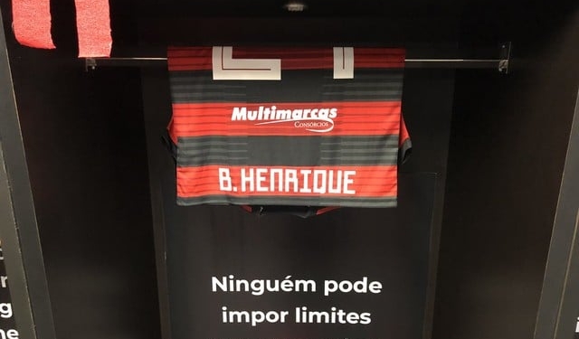 Flamengo aposta em detalhes e usa psicologia e lendas do esporte em ano de desafios, luto e pressão