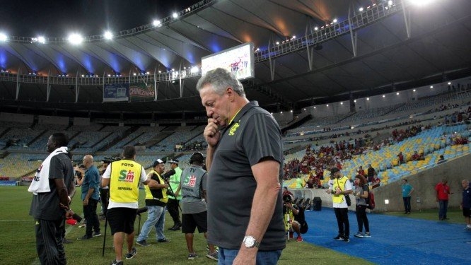 Flamengo avalia poupar titulares na semifinal da Taça Rio
