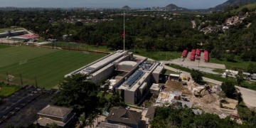 Flamengo vê pressão do MP sobre famílias, mas espera alvará definitivo em breve para levar base de volta ao CT