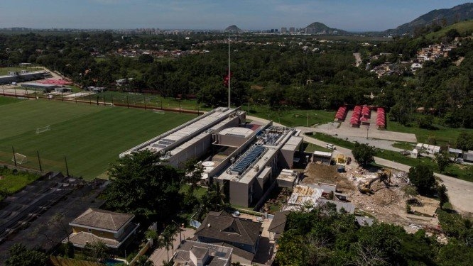 Flamengo vê pressão do MP sobre famílias, mas espera alvará definitivo em breve para levar base de volta ao CT
