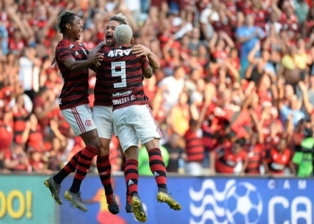 PVC destaca marca impressionante da torcida do Flamengo: “Não é pouca coisa”