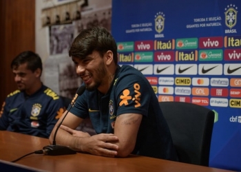 Paquetá herda a 10 da Seleção para os amistosos e se diz honrado: "Como Ronaldinho, Pelé, Zico...."