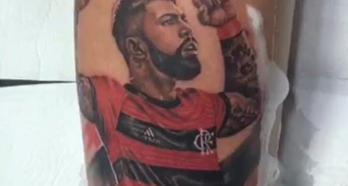Torcedor do Flamengo eterniza Gabigol na pele