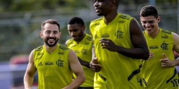Lesões preocupam na briga por dois campeonatos simultâneos