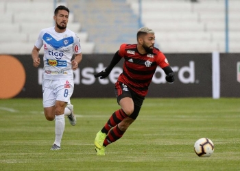 Flamengo vence pela 1ª vez na Bolívia com atuação heroica de Diego Alves