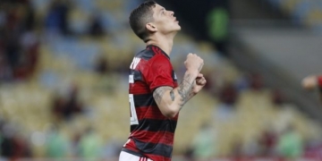Análise: Flamengo mostra "alegria nas pernas", evolui como equipe, mas tem que pôr os pés na forma