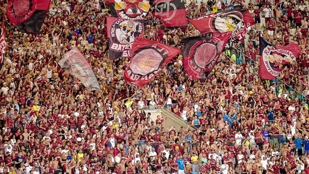 Com 47 mil ingressos vendidos para jogo contra a LDU, Flamengo mira melhores públicos da América do Sul