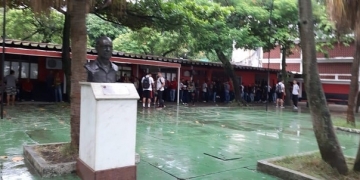 Base do Flamengo se reapresenta na Gávea após incêndio no Ninho do Urubu