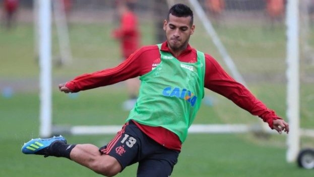 Fla usa clássico contra o Vasco para testar jovens e rodar medalhões antes da Libertadores