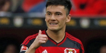 Empresário despista sobre interesse do Flamengo em Aránguiz, do Bayer Leverkusen