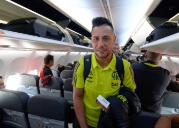Diego Alves sente incômodo e pode desfalcar o Flamengo nos próximos jogos