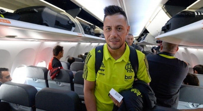 Diego Alves sente incômodo e pode desfalcar o Flamengo nos próximos jogos
