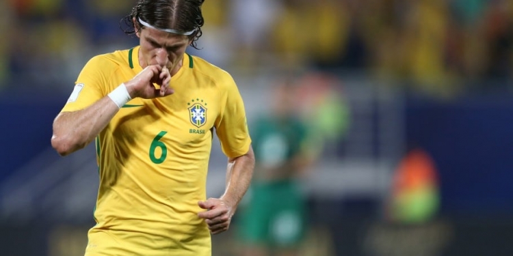 Filipe Luís não descarta transferência para o Flamengo