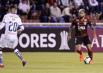 Gabigol fala sobre jogar aberto contra LDU: “estou acostumado a ser centroavante”