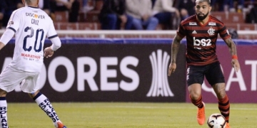 Gabigol fala sobre jogar aberto contra LDU: “estou acostumado a ser centroavante”