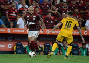 Gabigol critica árbitro em sua expulsão contra o Peñarol: ‘rígido demais’