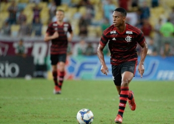 Ponte Preta tem interesse no atacante Lucas Silva do Flamengo
