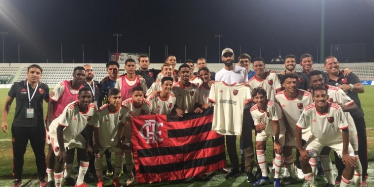 Flamengo goleia o Shabab Al-Ahli e avança para decisão do Mundial sub-16