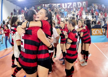 Flamengo vence Maringá e está de volta à elite do voleibol feminino
