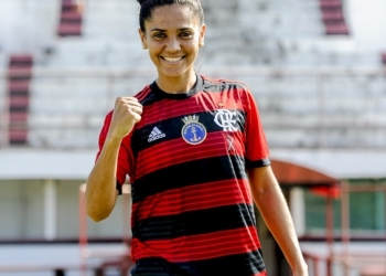 Flamengo contrata atacante Lu Meireles para o futebol feminino