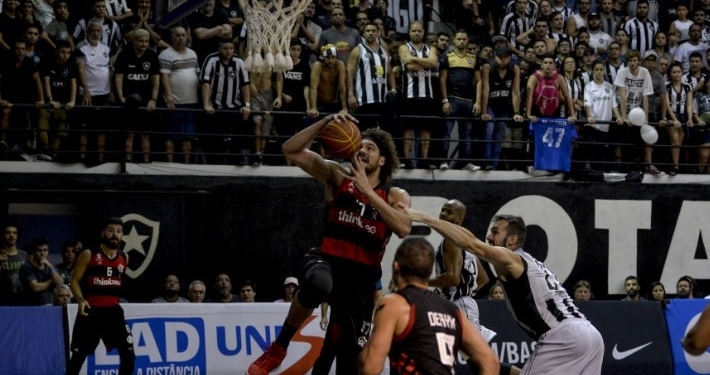 Flamengo vence o Botafogo e se classifica para a final do NBB