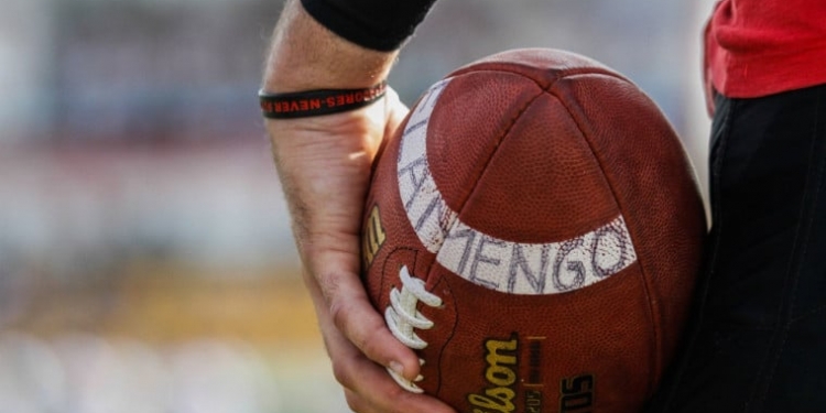 Flamengo e Vasco decidem o Campeonato Carioca de Futebol Americano