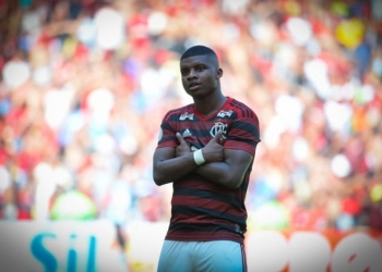 Lincoln vibra com primeiro gol no Maracanã e avisa: “estou buscando meu espaço”