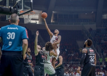 Confira como foi a vitória do Flamengo sobre Franca na primeira decisão do NBB