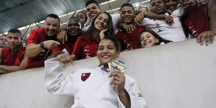 Com ouro de Sarah Menezes, Flamengo conquista 21 medalhas no Estadual de Judô