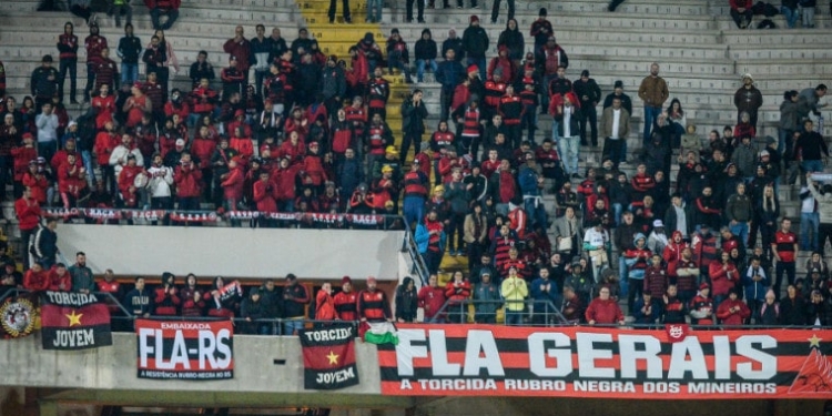 Flamengo destaca ótimo comportamento da torcida no Uruguai