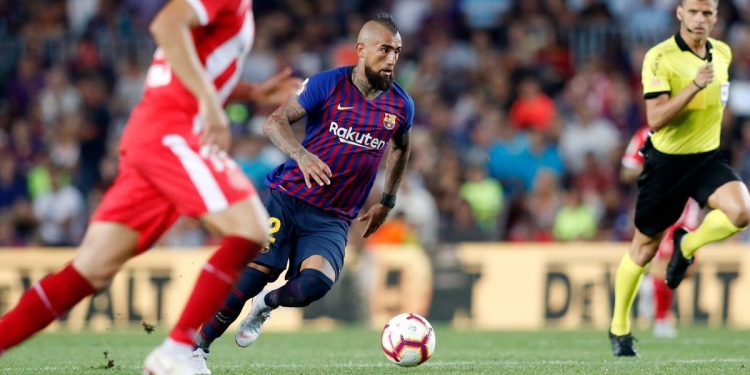 Meia do Barcelona, Arturo Vidal reforça sonho de jogar no Flamengo