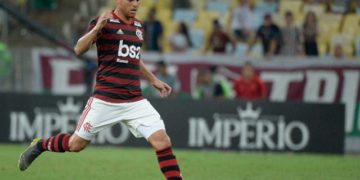 Flamengo: Cuellar tenta visto inglês, mas é negado; veja detalhes