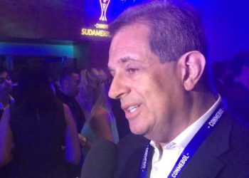 Dirigente do Flamengo fala sobre contratações e atuação do conselho do futebol
