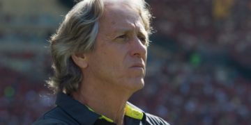Após goleada, Jorge Jesus exalta elenco, torcida e Flamengo: ‘é uma religião’