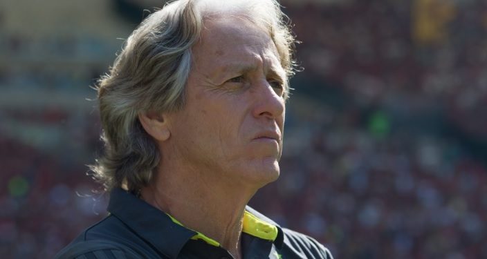 Após goleada, Jorge Jesus exalta elenco, torcida e Flamengo: ‘é uma religião’
