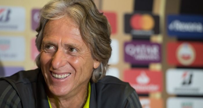 Jorge Jesus confirma busca do Flamengo por um centroavante