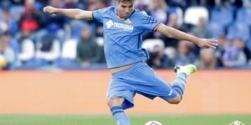 Presidente do Getafe confirma proposta do Flamengo por zagueiro uruguaio