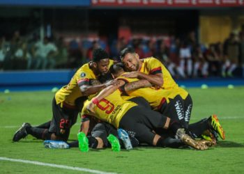 Adversário do Flamengo, Barcelona chega em crise para o confronto