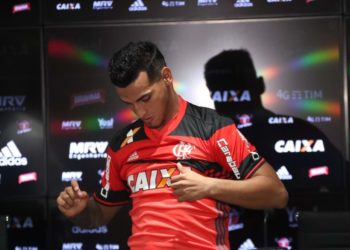 “Flamengo será igual no Brasileirão desse ano”, diz Trauco