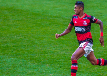 Bruno Henrique, o rei dos clássicos, busca recuperação contra o Botafogo