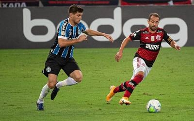 Domènec Torrent explica porque não usa as 5 substituições que tem direito