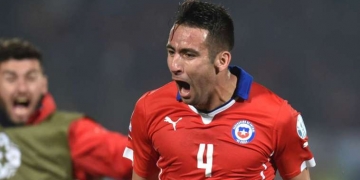 Mauricio Isla está na mira do Flamengo